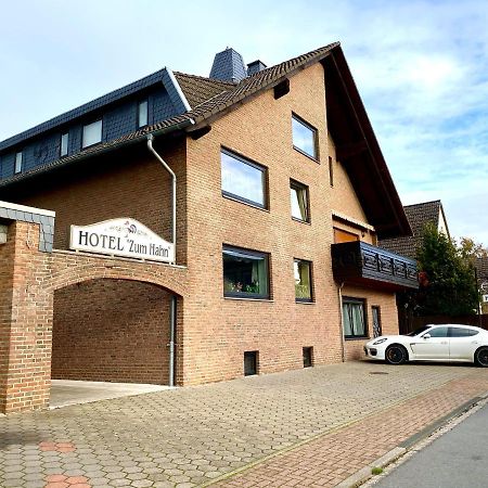 Hotel Zum Hahn Garbsen Bagian luar foto